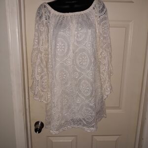 Lildy Full Lace Tunic Size Large/XLarge Beautiful Lace Detail. A-17